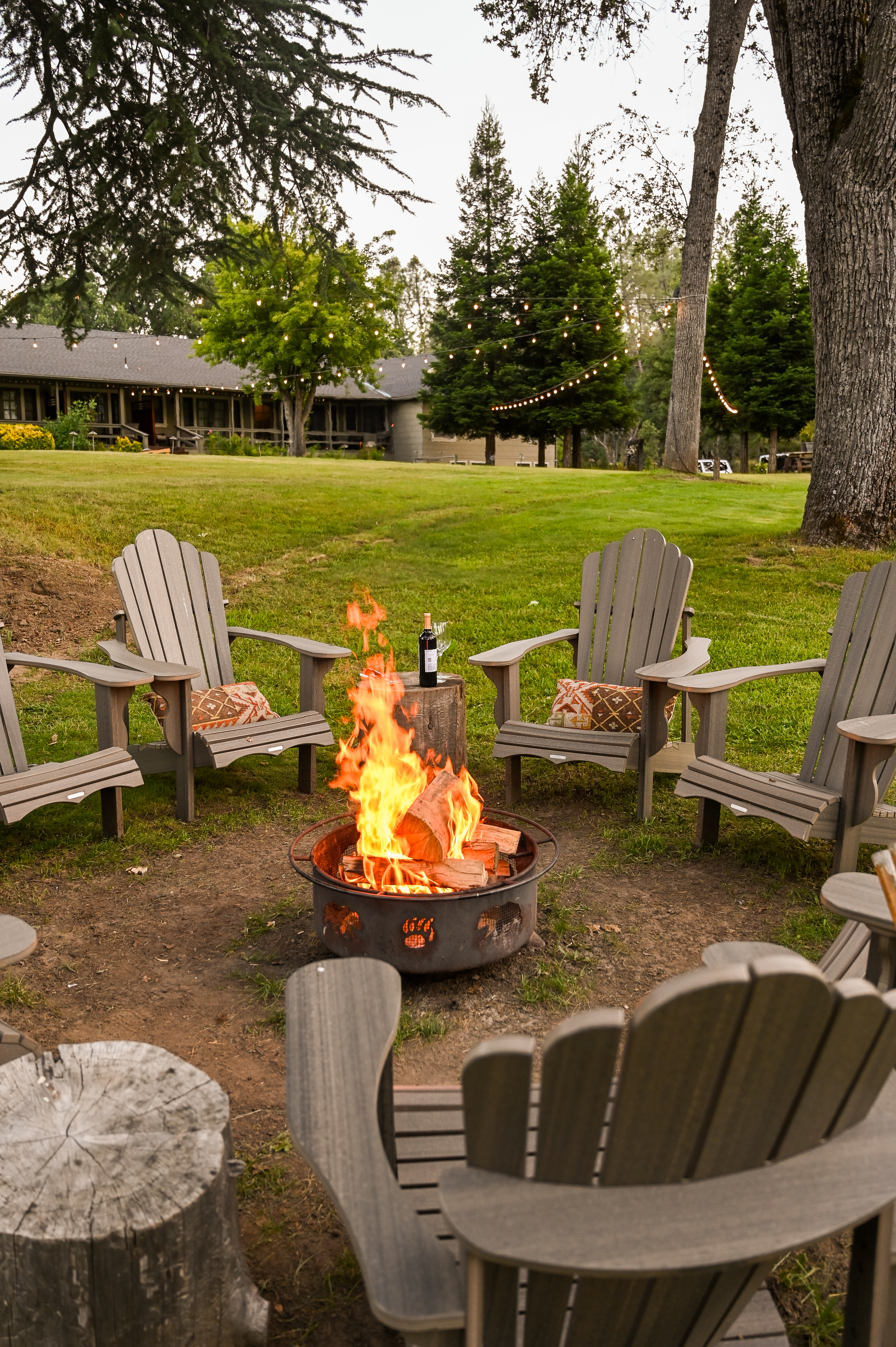 The outdoor fire pit on the lawn at Sierra Sky Ranch.